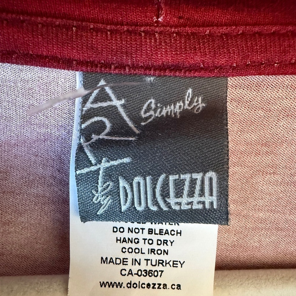 Simply Art by Dolcezza Colorful Abstract Women's Cowl Neck Top NWOT - Picture 3 of 3